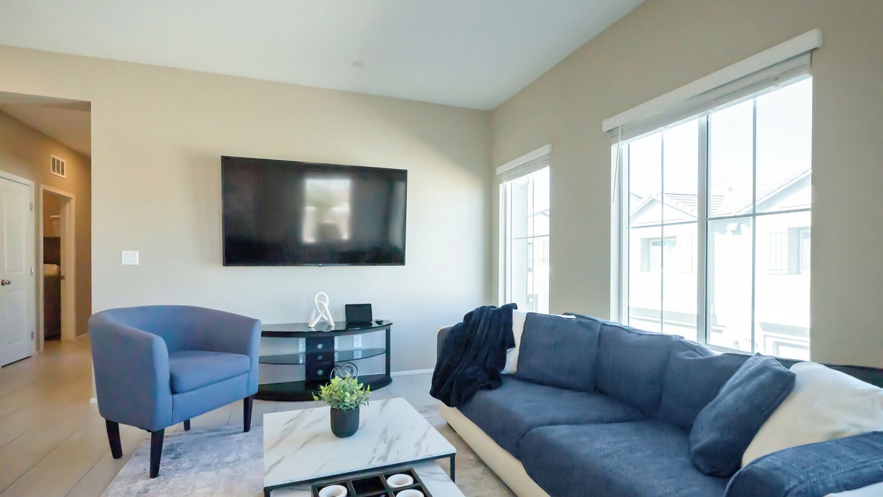 Photo of Livingroom in Sun City MacDonald Ranch