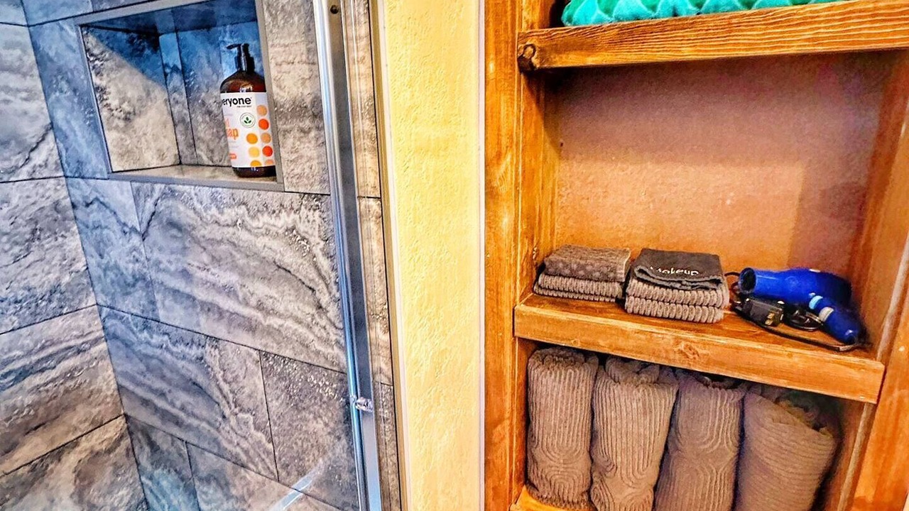 Photo of Bathroom in Cottonwood-Verde Village