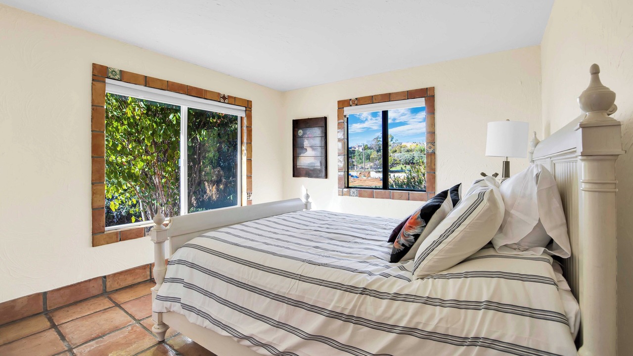 Photo of Bedroom in Malibu