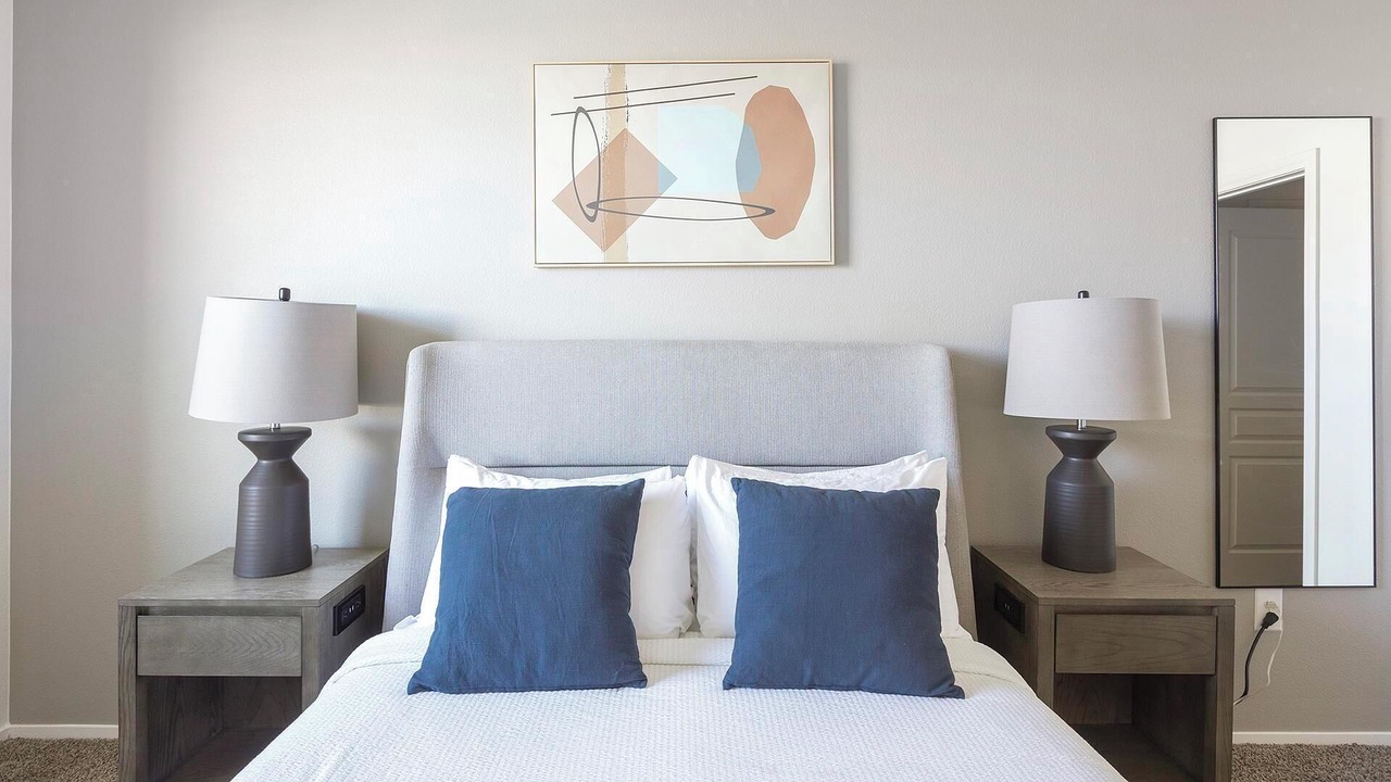 Photo of Bedroom in Sunrise Manor