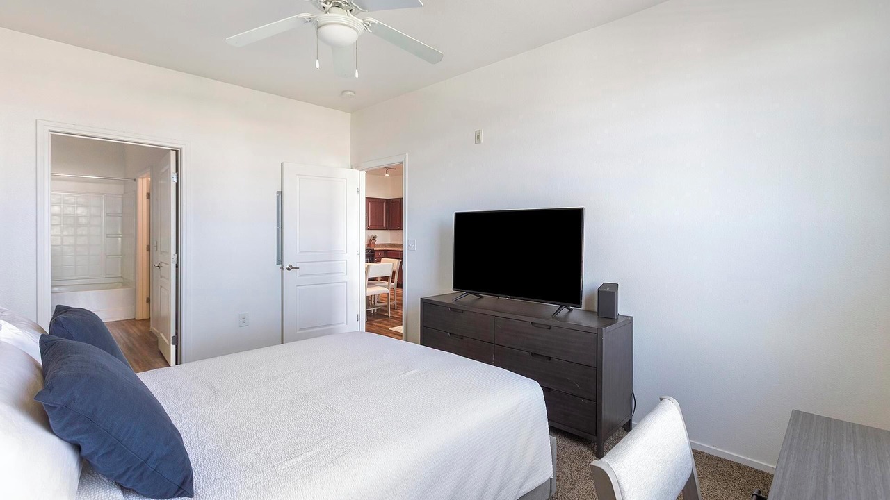 Photo of Bedroom in Sunrise Manor