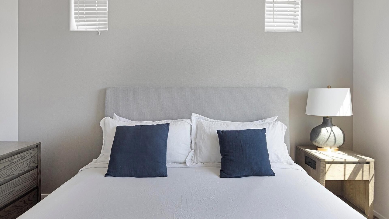 Photo of Bedroom in Sunrise Manor