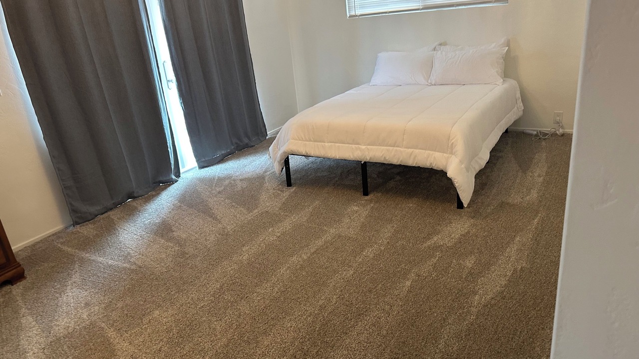Photo of Bedroom in Lakeport
