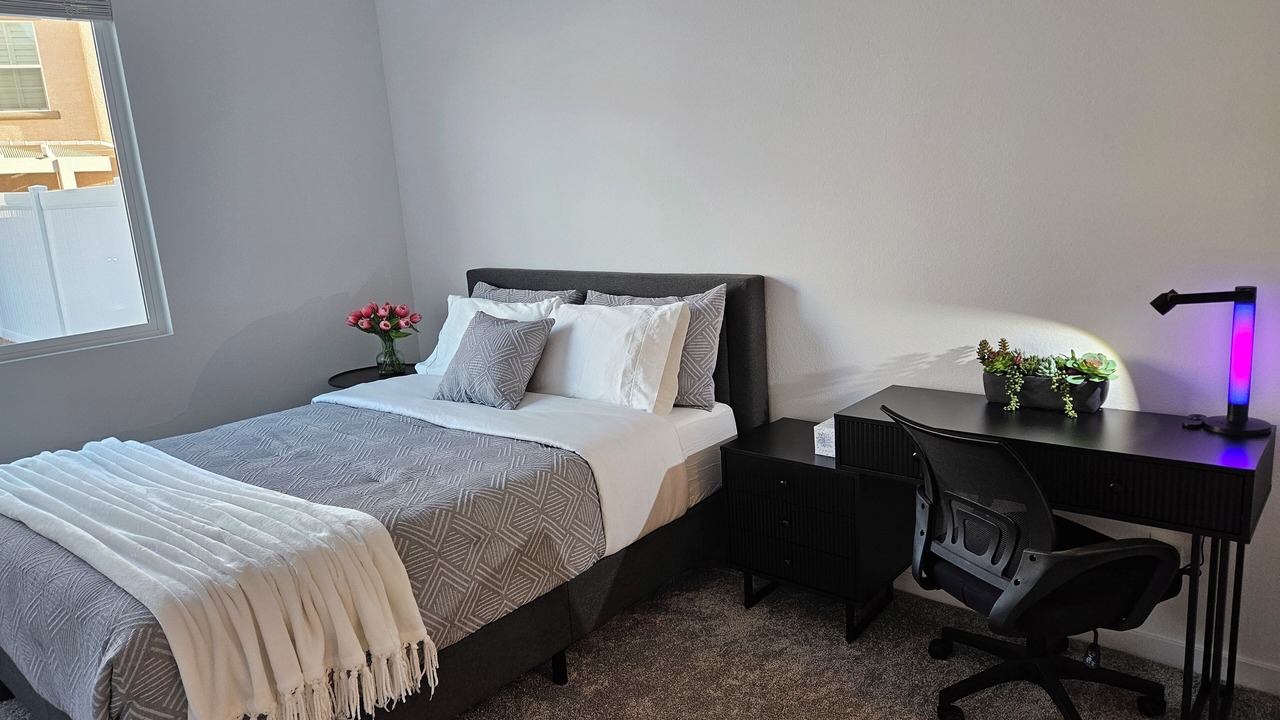 Photo of Bedroom in Mission Hills