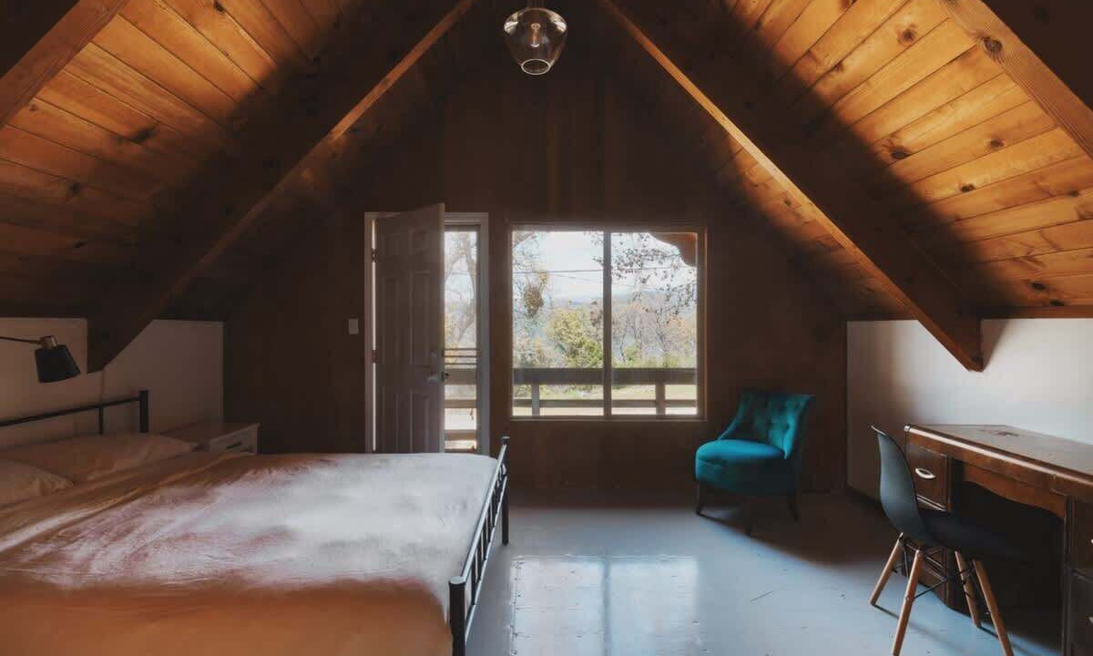 Photo of Bedroom in Dunlap