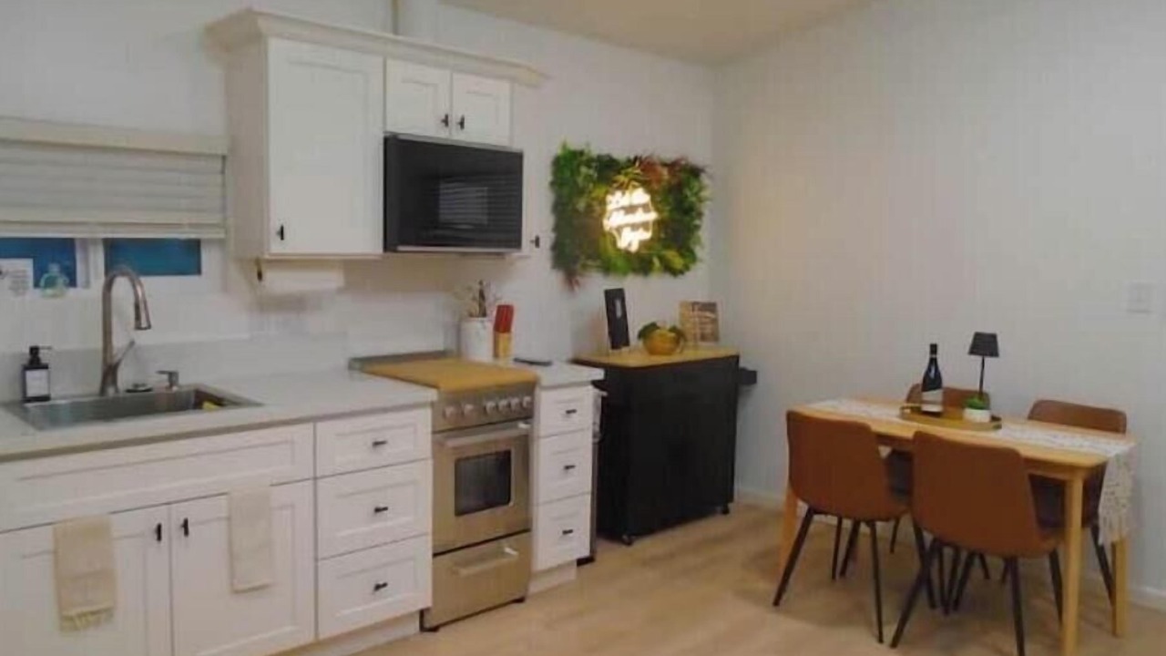 Photo of Kitchen in Oleander - Sunset
