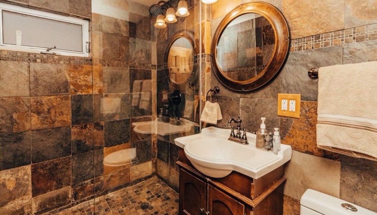Photo of Bathroom in Sugarloaf