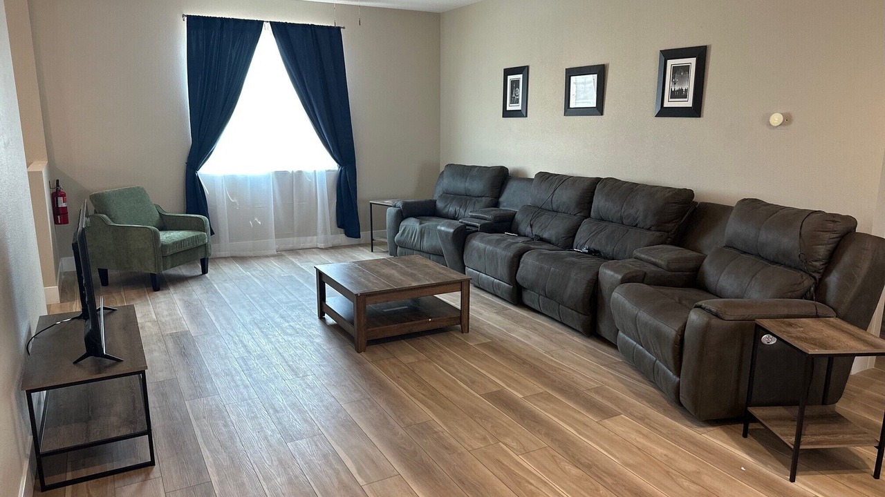 Photo of Livingroom in Foothills