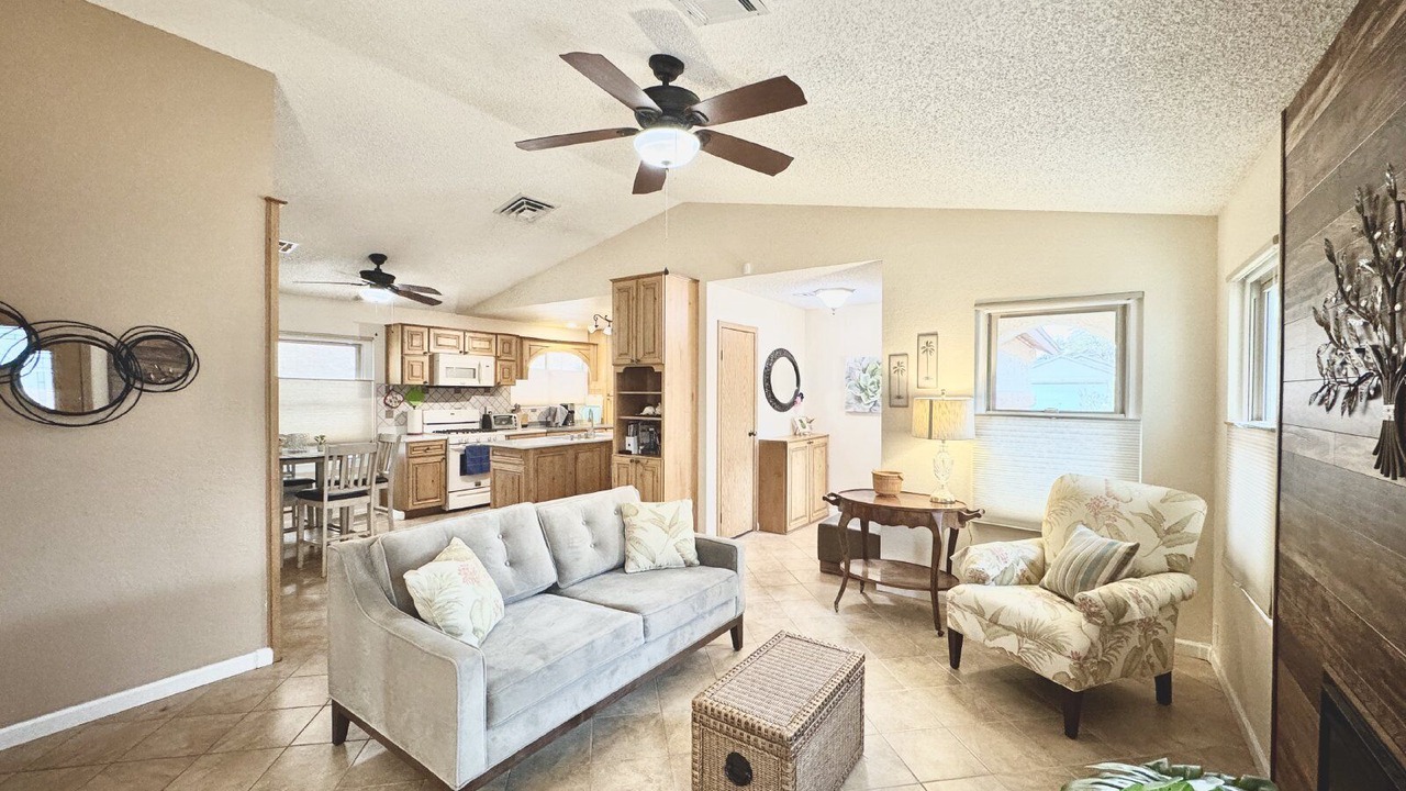 Photo of Livingroom in Henderson