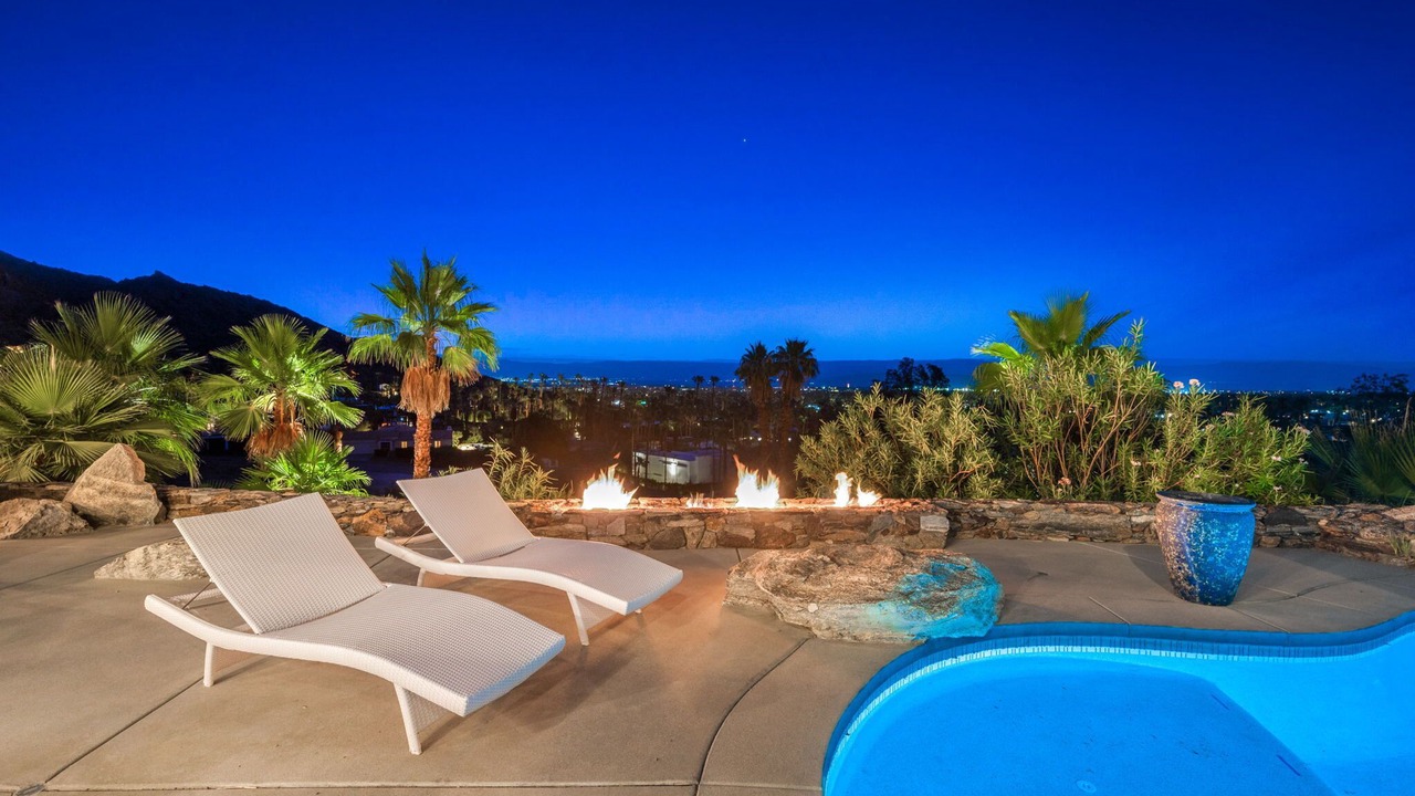 Photo of Patio Balcony in The Mesa