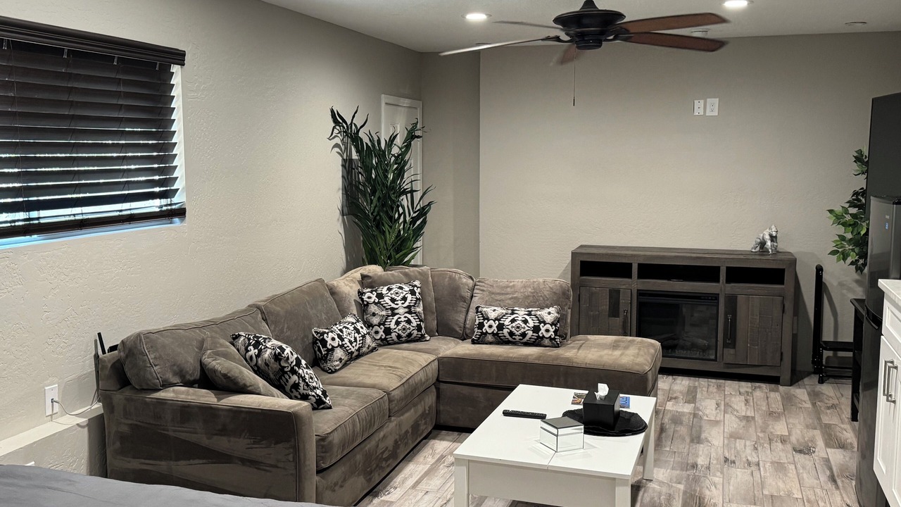 Photo of Livingroom in West Sedona