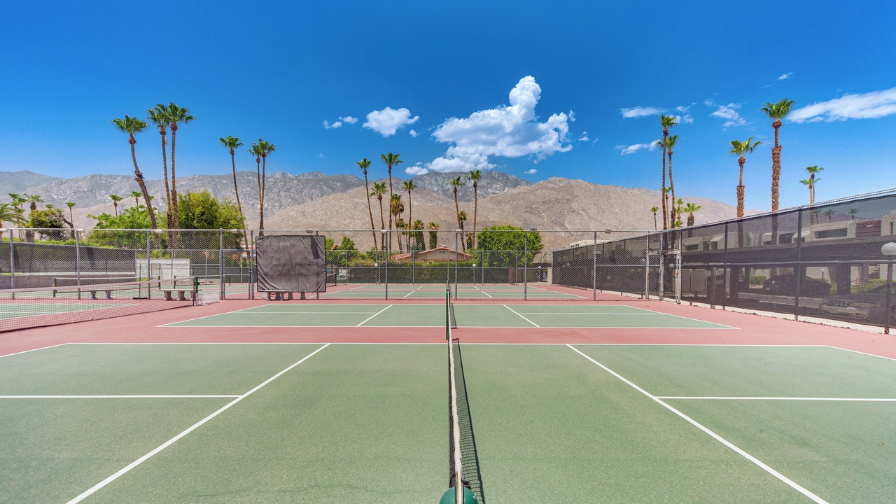 Photo of Others in Twin Palms