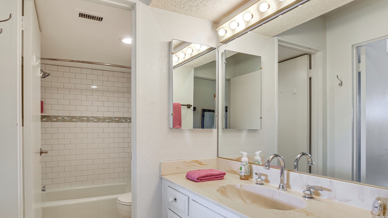 Photo of Bathroom in Twin Palms