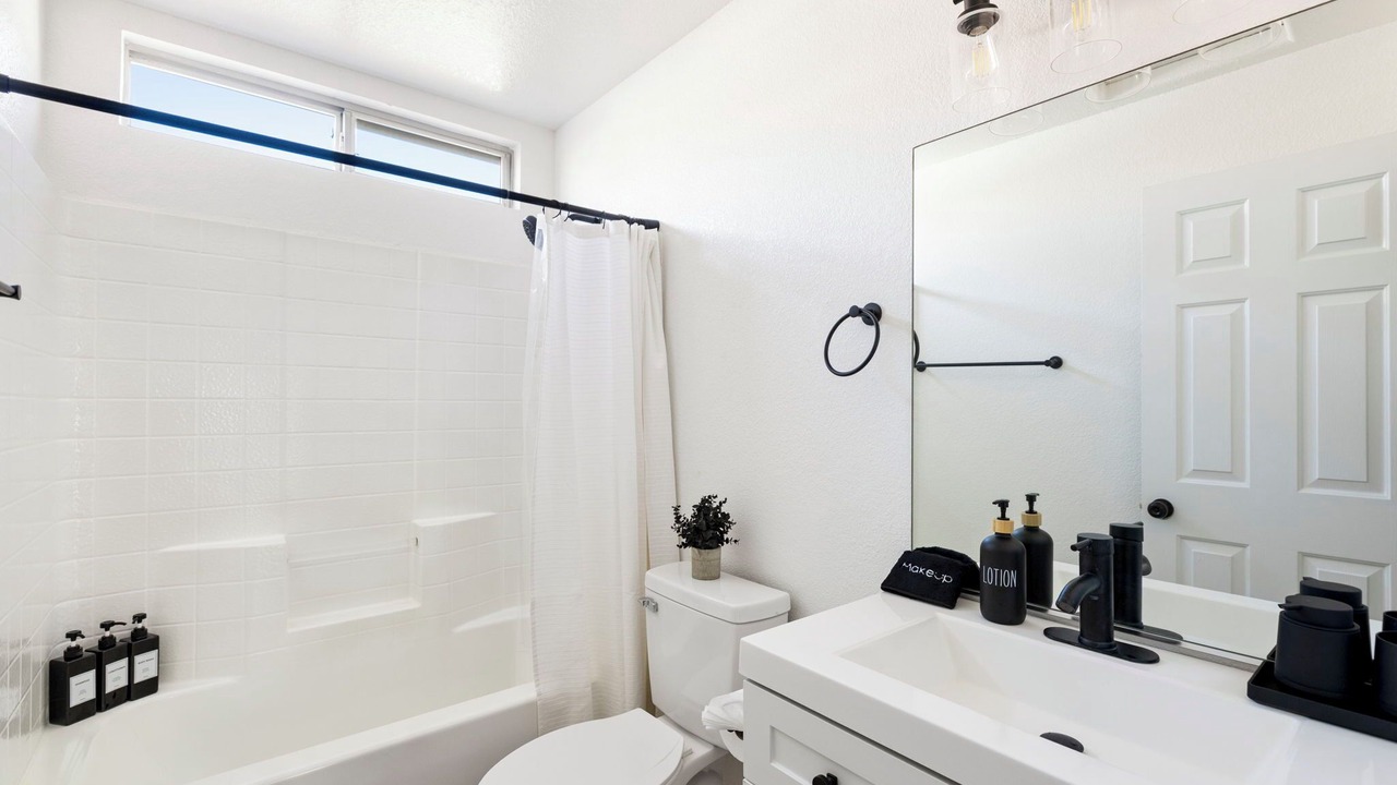 Photo of Bathroom in North Las Vegas