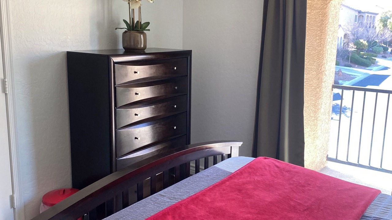 Photo of Bedroom in Summerlin West