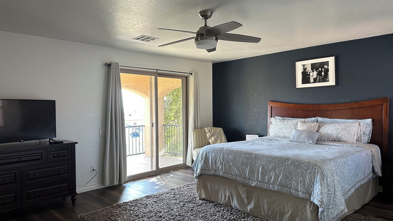 Photo of Bedroom in Summerlin West