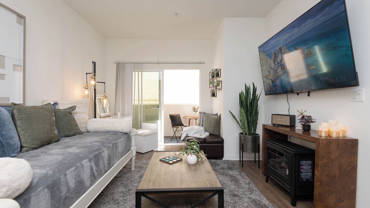 Photo of Livingroom in Hollywood