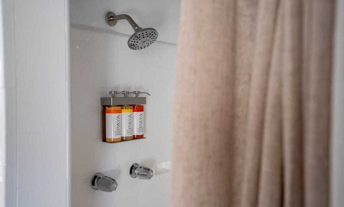 Photo of Bathroom in Hollywood