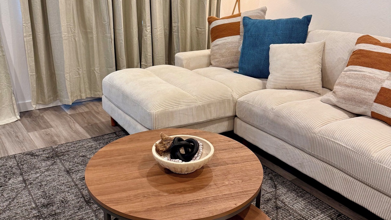 Photo of Livingroom in Pumpkin Center