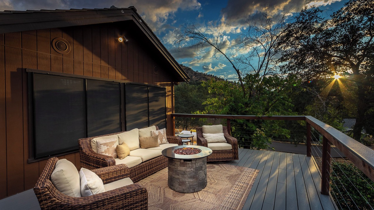 Photo of Patio Balcony in Three Rivers