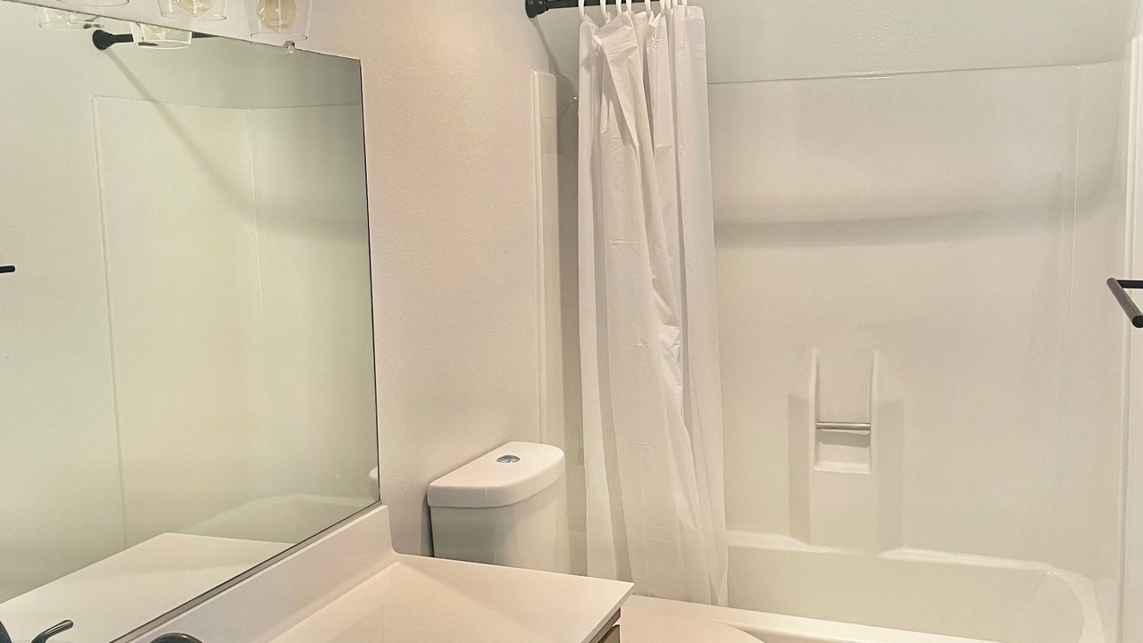 Photo of Bathroom in Calabasas