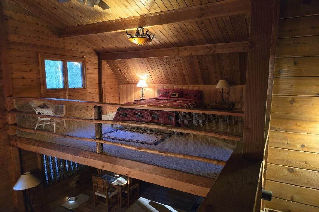 Photo of Bedroom in Alpine
