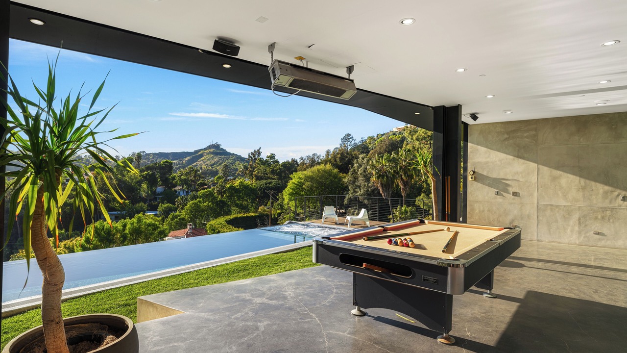 Photo of Bedroom in Hollywood Hills