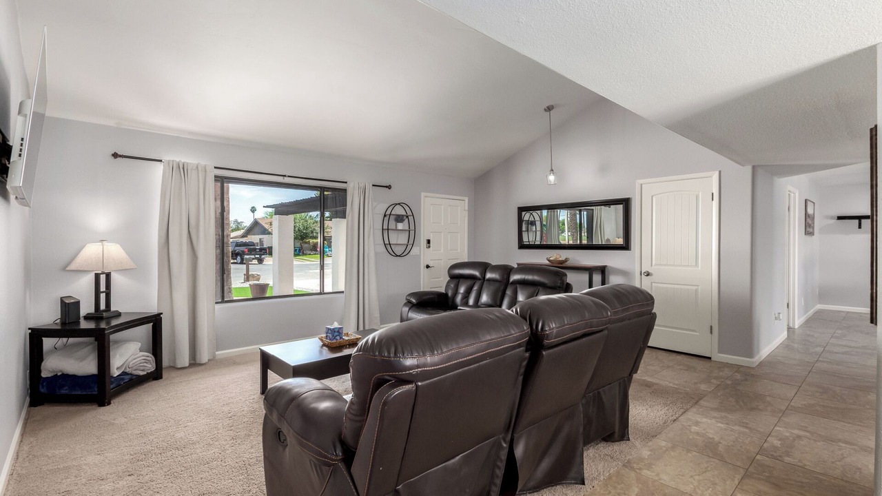 Photo of Livingroom in Litchfield Park