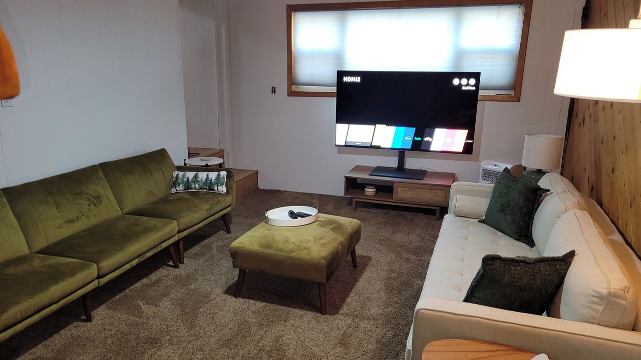 Photo of Livingroom in Fawnskin
