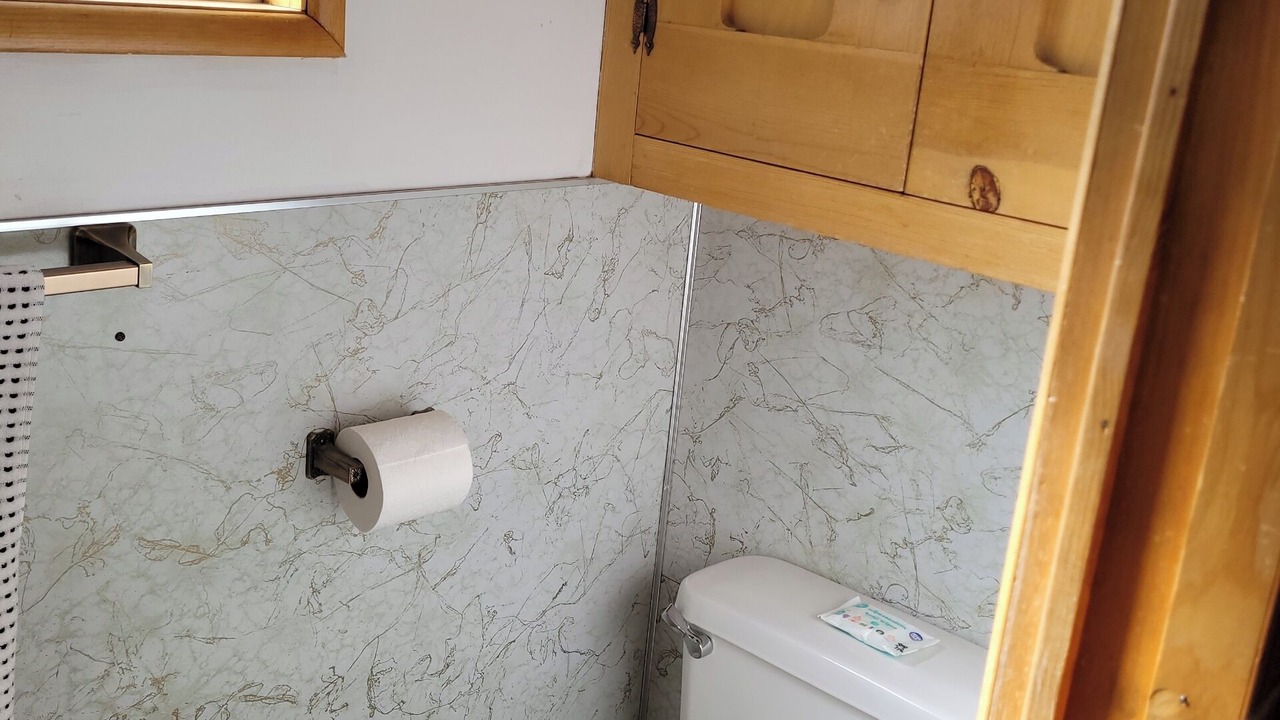 Photo of Bathroom in Fawnskin