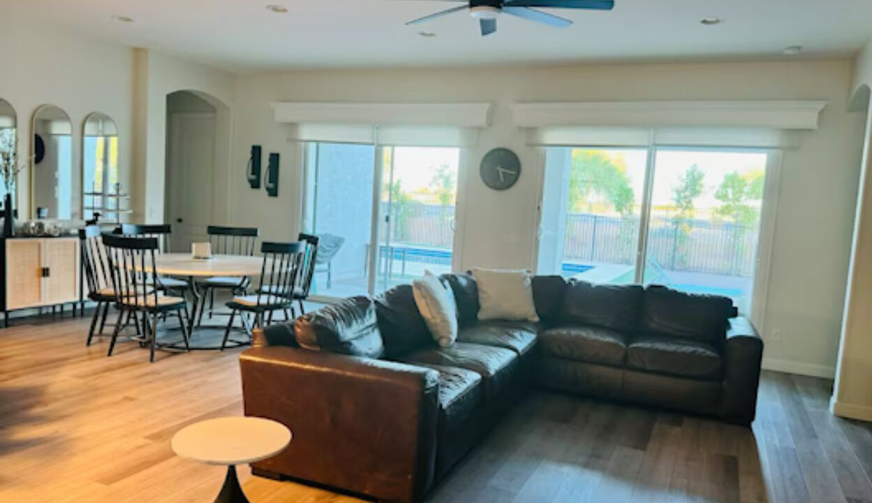 Photo of Livingroom in Queen Creek