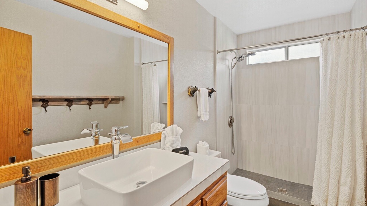 Photo of Bathroom in Fox Farm