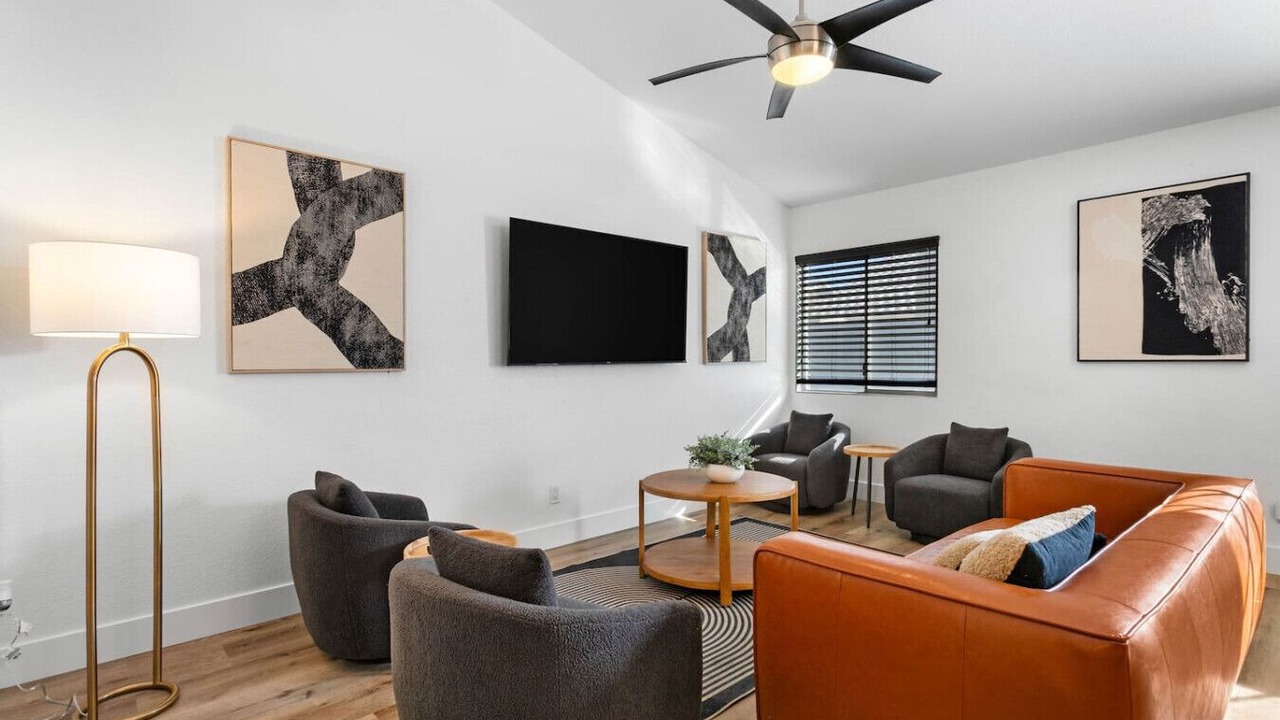 Photo of Livingroom in North Las Vegas