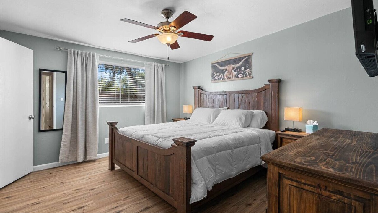 Photo of Bedroom in South Harrison