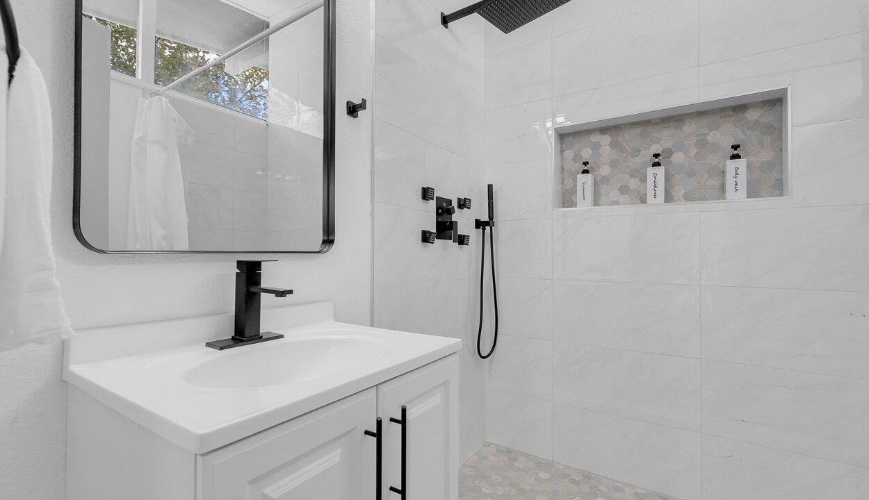 Photo of Bathroom in North Las Vegas