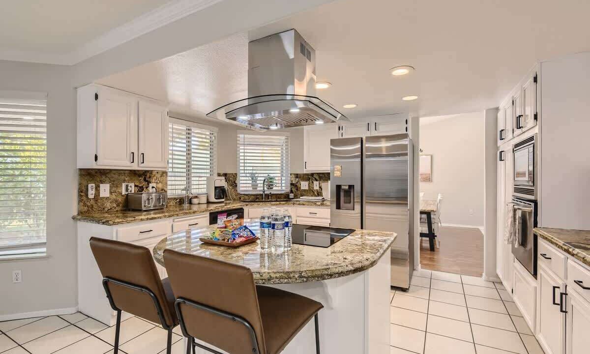 Photo of Kitchen in Canyon Gate
