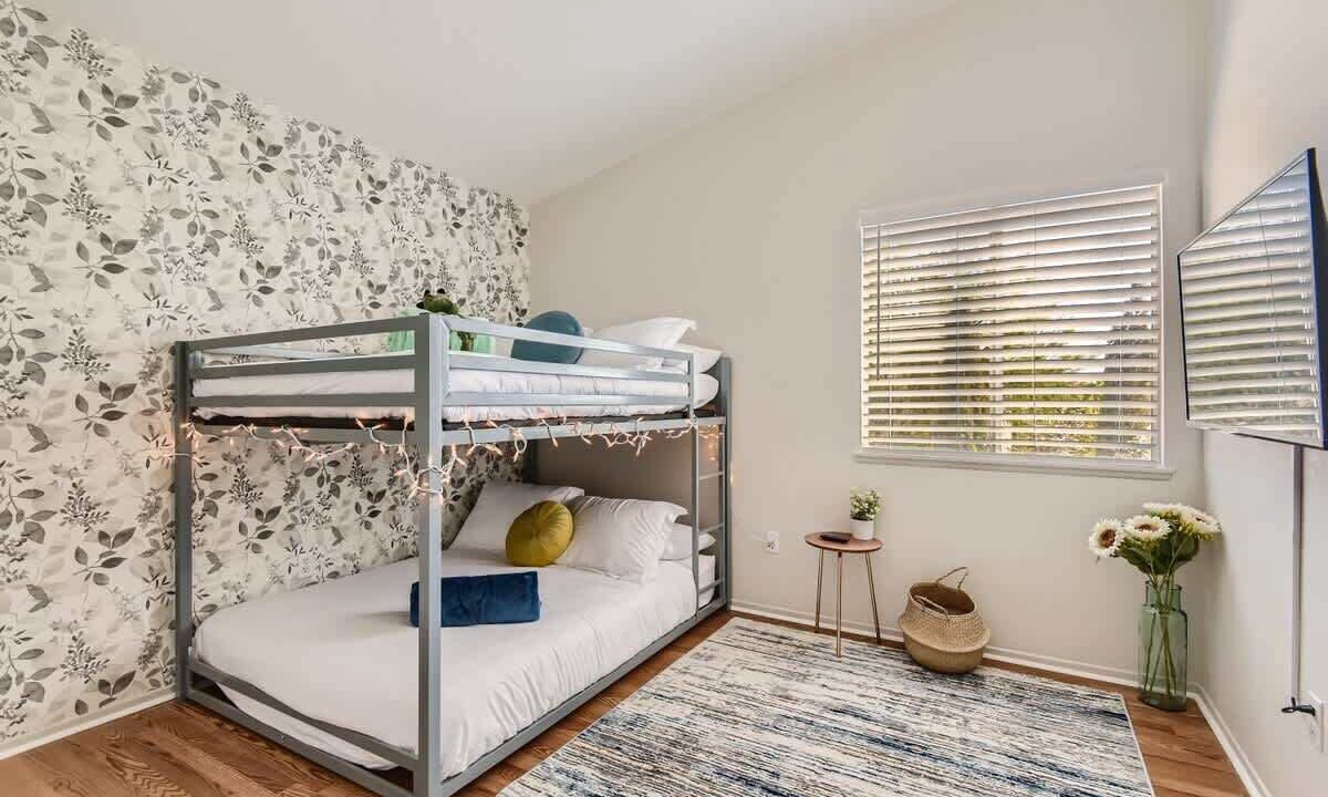 Photo of Bedroom in Canyon Gate