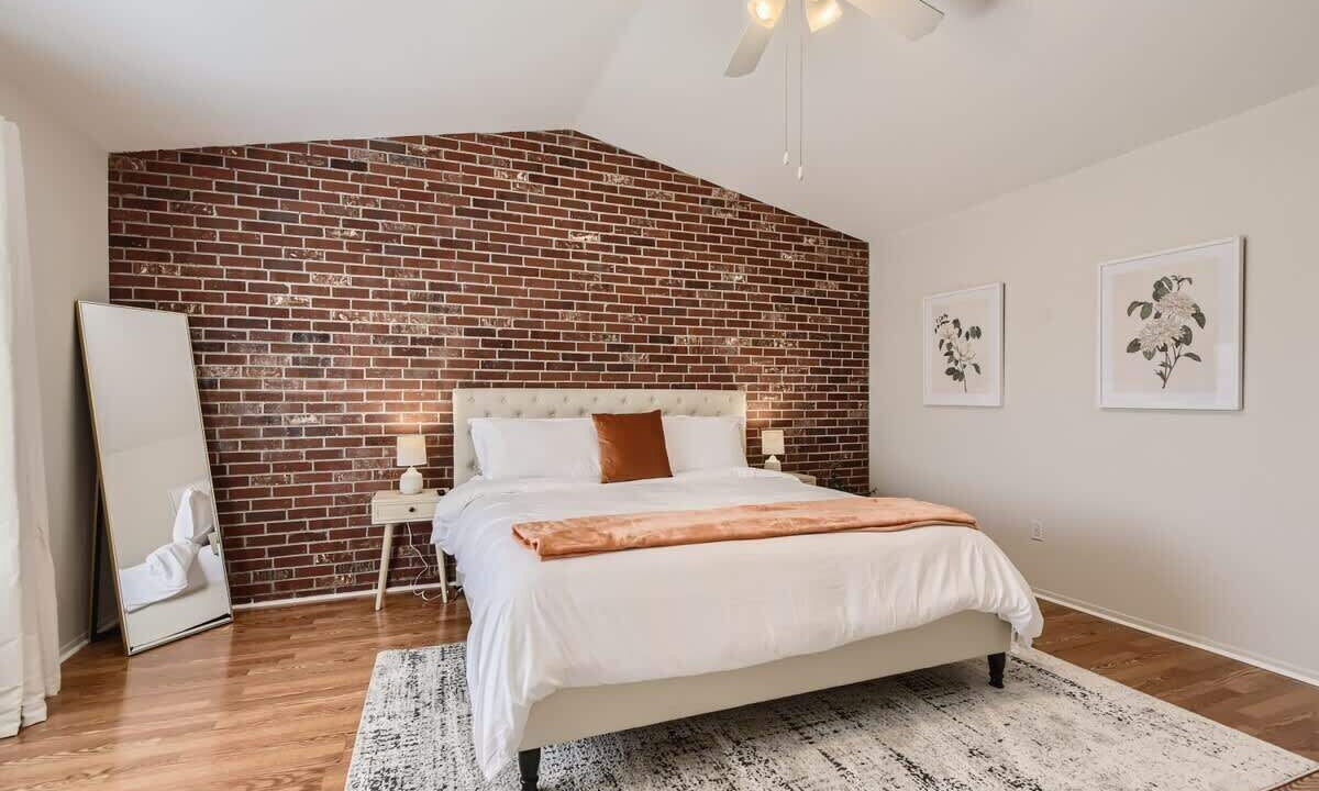 Photo of Bedroom in Canyon Gate