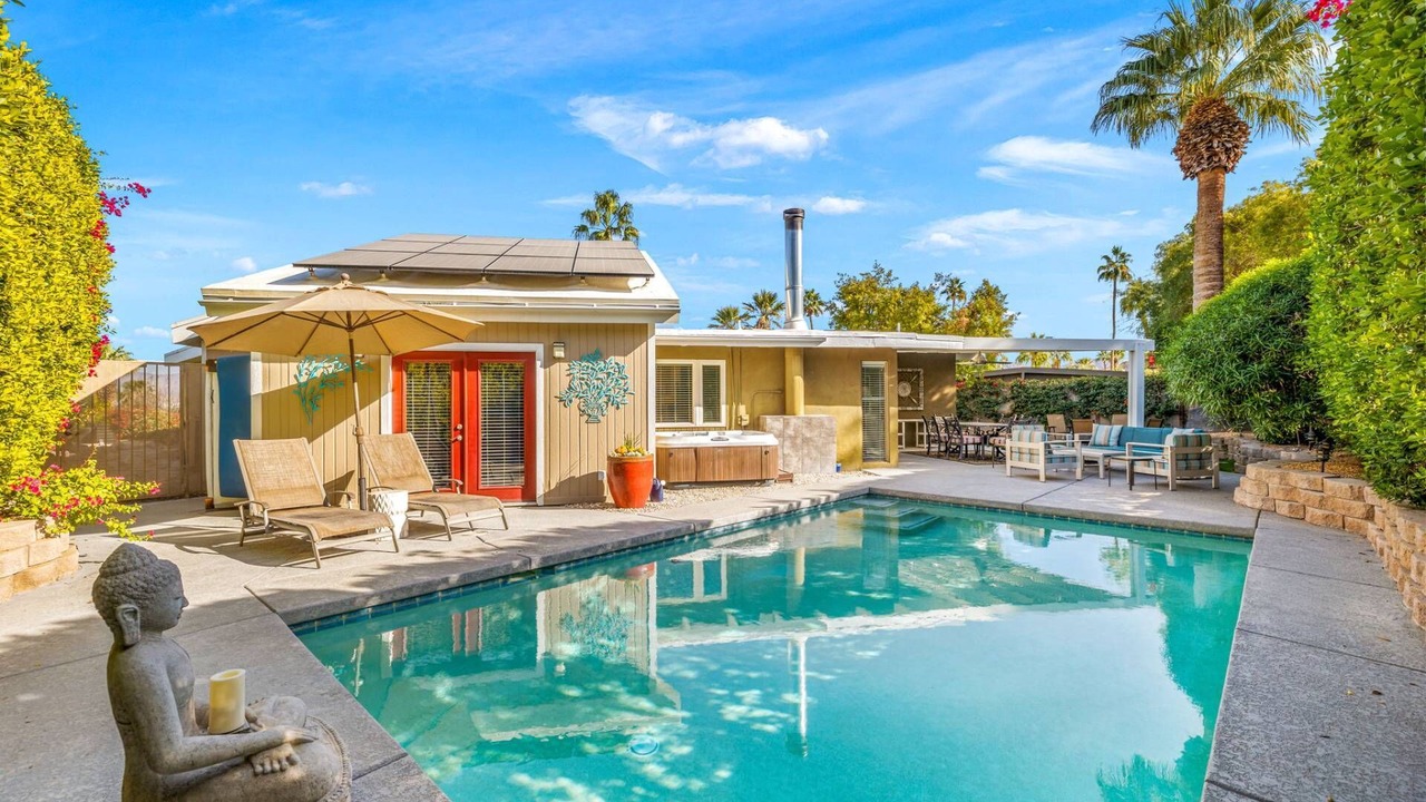 Photo of Outdoor in Magnesia Falls Cove