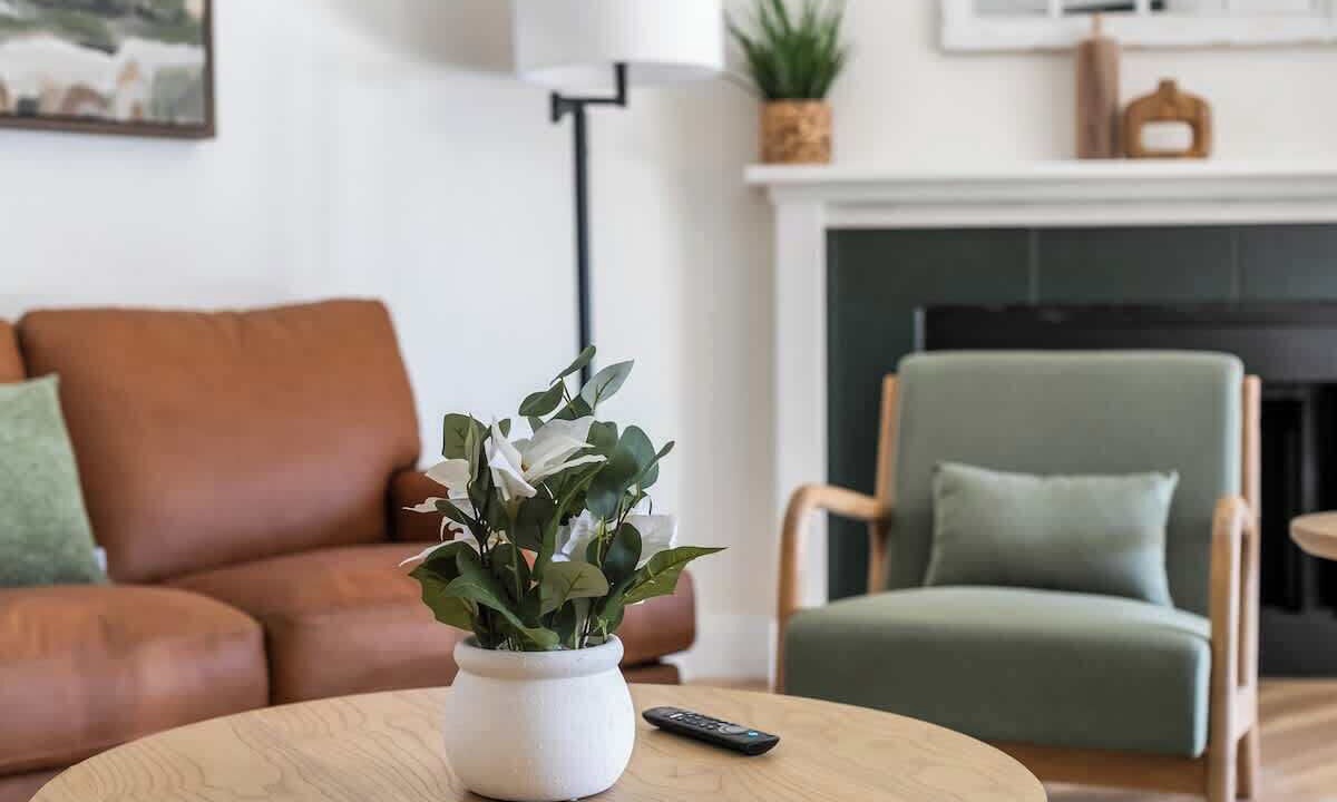 Photo of Livingroom in Highland Hills