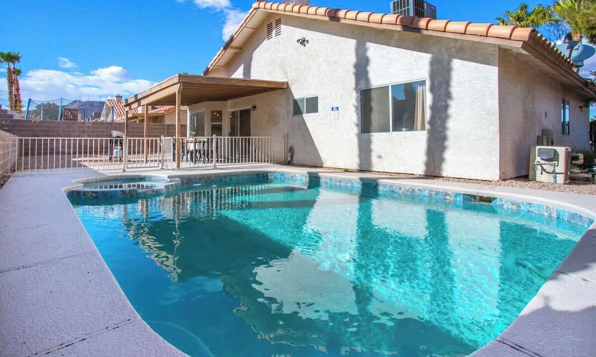 Photo of Outdoor in Highland Hills
