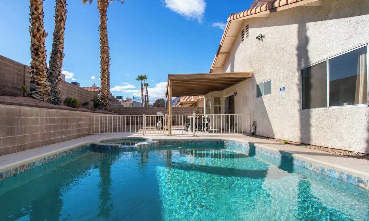 Photo of Outdoor in Highland Hills