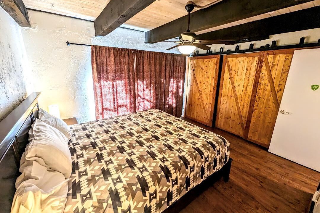 Photo of Bedroom in Big Bear Lake