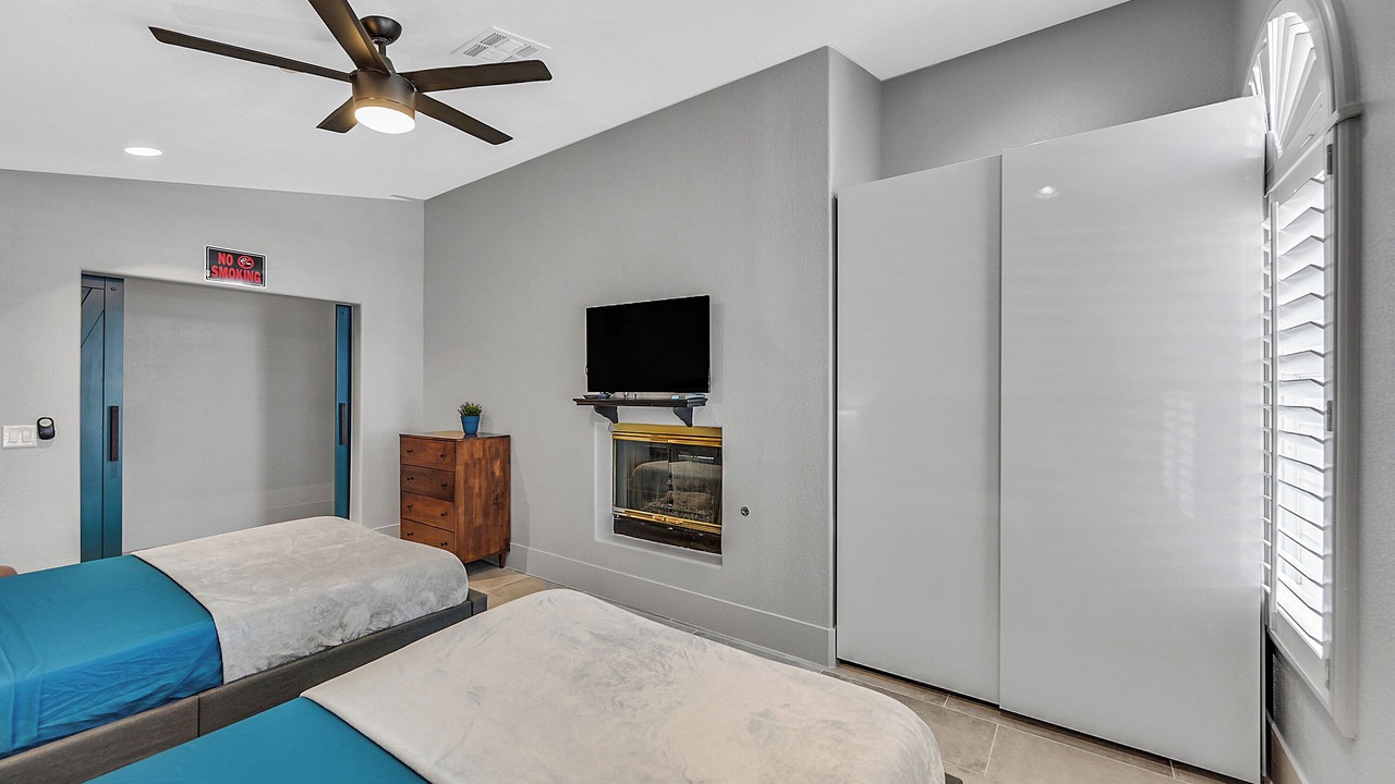 Photo of Bedroom in Spring Valley