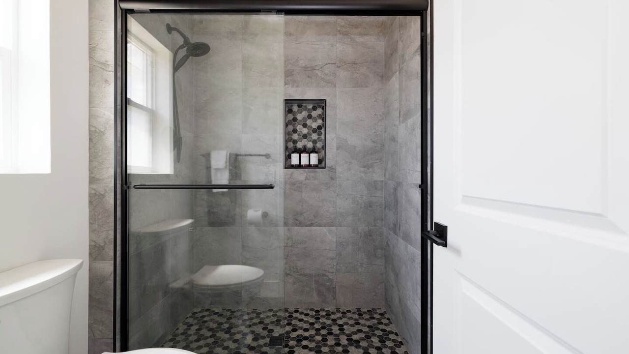 Photo of Bathroom in Papago Parkway