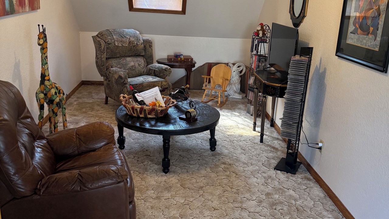 Photo of Livingroom in Cedar Ridge