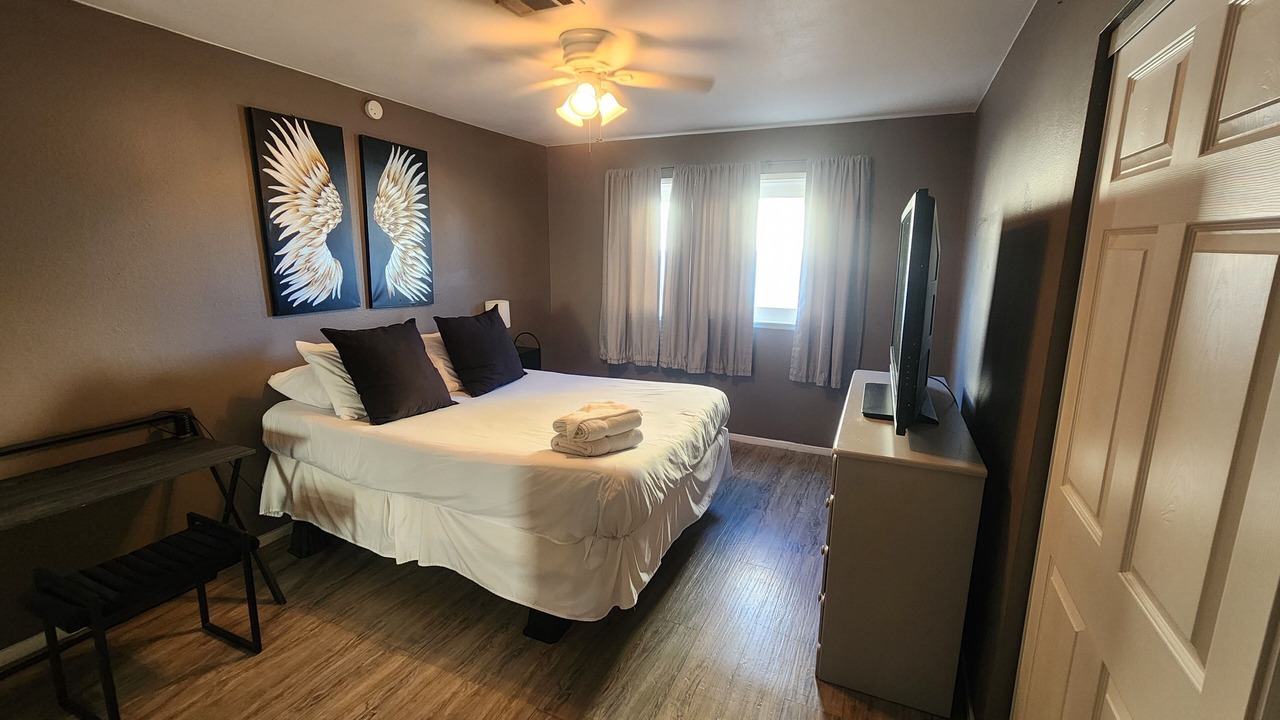 Photo of Bedroom in Paradise