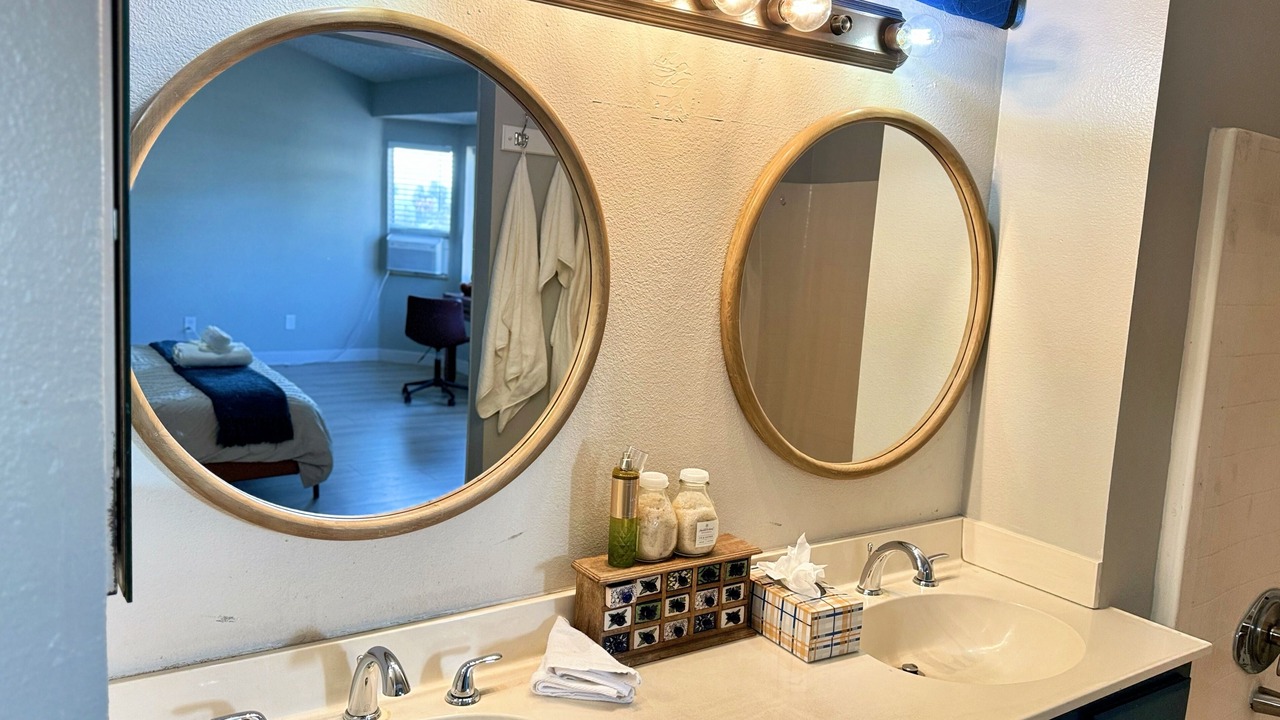 Photo of Bathroom in Moreno Valley