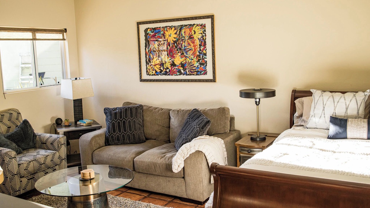 Photo of Livingroom in Calabasas