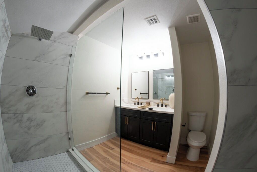Photo of Bathroom in Rancho Oakey